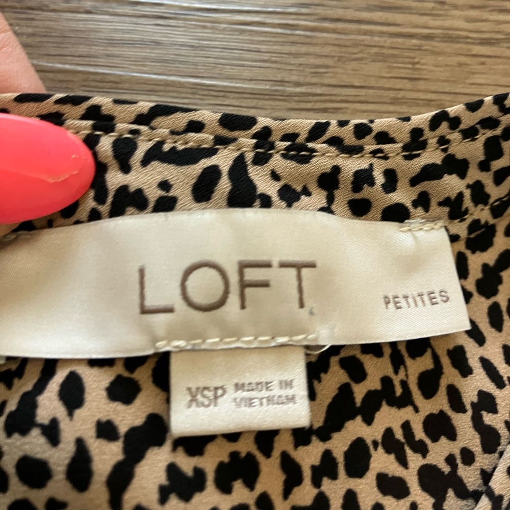 3 for $15! Loft women’s shirt
